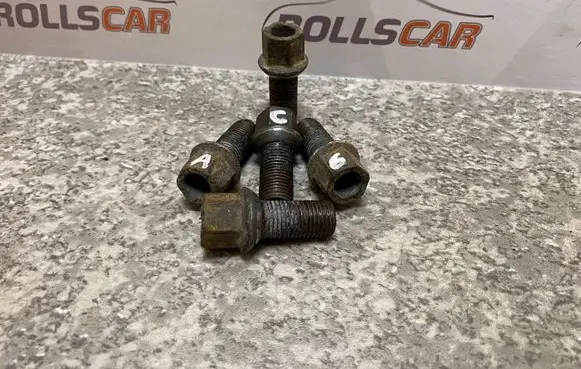 Audi A6 S6 C6 4F Nuts/bolts 