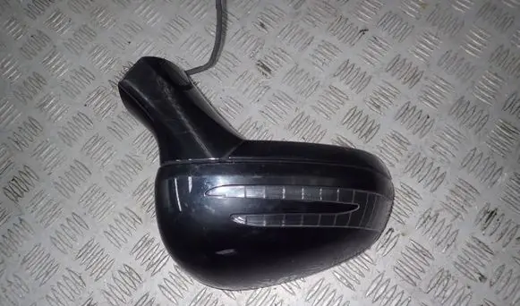 Mercedes-Benz SLC R172 Front door electric wing mirror 