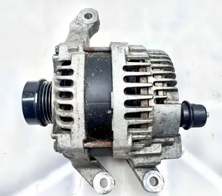 Ford Fusion II Generator/alternator DS7T10300HA