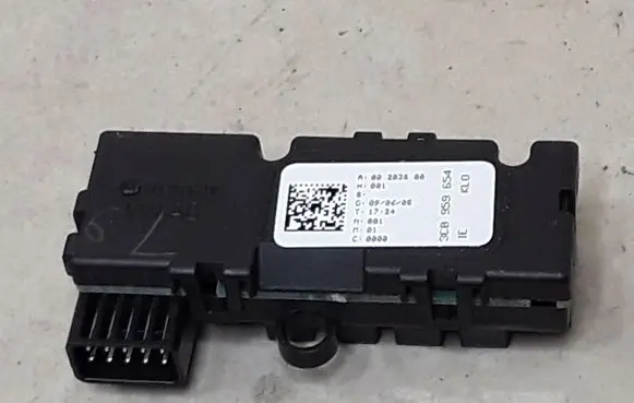 Volkswagen PASSAT B6 Steering angle sensor 3C0959654