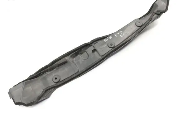 Fender end trim