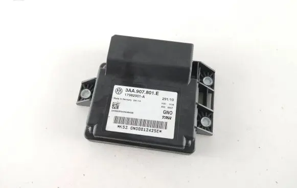 Volkswagen PASSAT B7 Hand brake control module 3AA907801E 17982901A