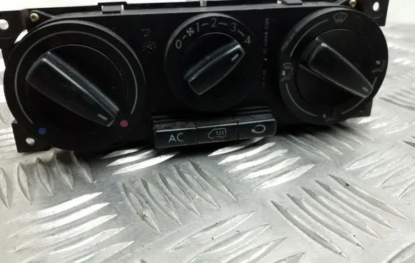 Volkswagen Sharan Climate control unit 7M3907049