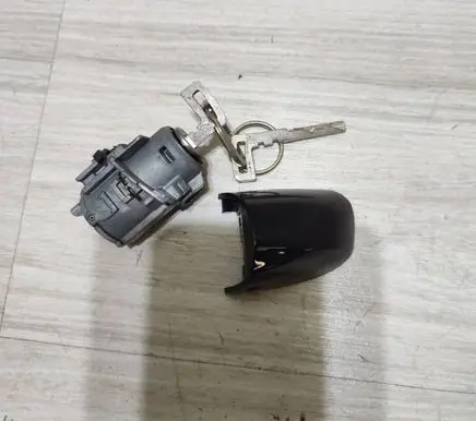 Mercedes-Benz A W177 Front door lock (next to the handle) A0997661900
