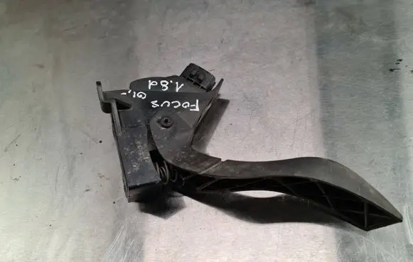 Ford Focus Accelerator throttle pedal 98AB9F836AE 1A16B