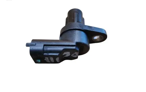 Volvo V70 Camshaft position sensor 8658726 071018 0232103063