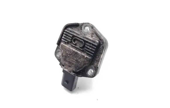 Audi A6 S6 C5 4B Oil level sensor 1J0907660C 6PR00807903