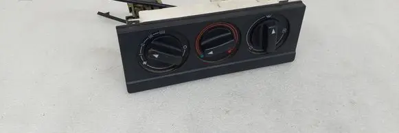Audi 80 90 B3 Climate control unit 893819073B