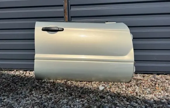 Subaru Forester SG Front door