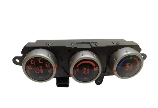 Mitsubishi i-MiEV Climate control unit 7820A447 T1021476DB 10405BA