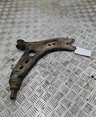 Volkswagen PASSAT B7 Front lower control arm/wishbone