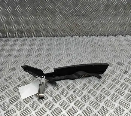 Volvo XC60 Headlight/headlamp mounting bracket 10600021520