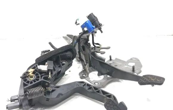 Ford Transit Courier Pedal assembly EY16-7B633-CA
