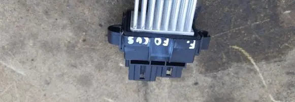Ford Focus Heater blower motor/fan resistor G3GH19E624AA