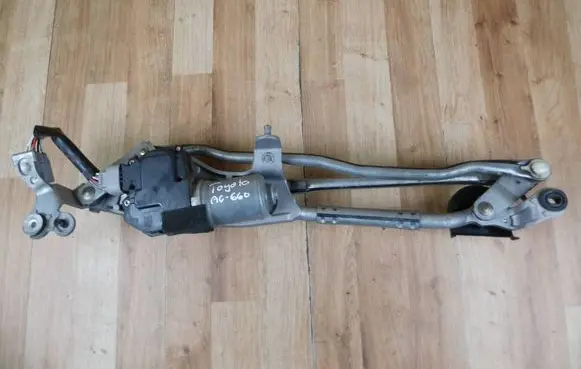 Lexus LS 500 Front wiper linkage and motor 8511050170 8515050220