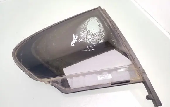BMW 5 F10 F11 Rear vent window glass AS2