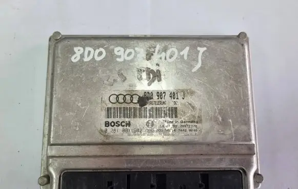 Audi A4 S4 B5 8D Engine control unit/module 8D0907401J
