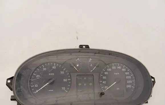 Renault Scenic I Speedometer (instrument cluster) 8200071820 501020710000 09043289902