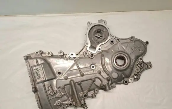 Toyota Auris E180 Timing belt guard (cover) X2ZRW22U 18G22Y291 G22Y23