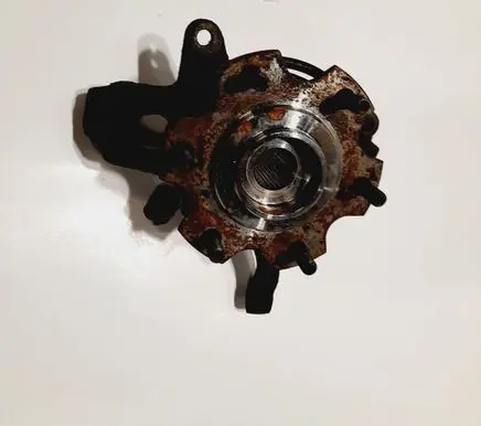 Mitsubishi Pajero Stub axle 109144306ZPP