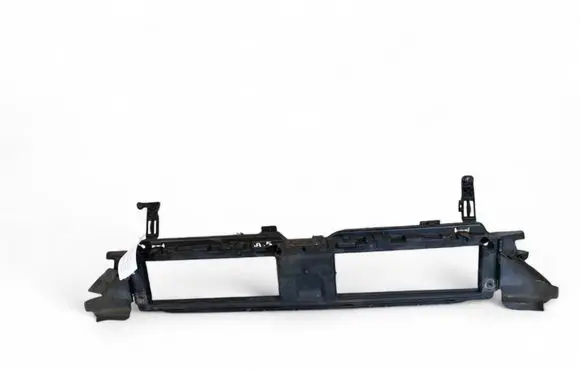 Audi A5 Intercooler air channel guide 8W6807771D