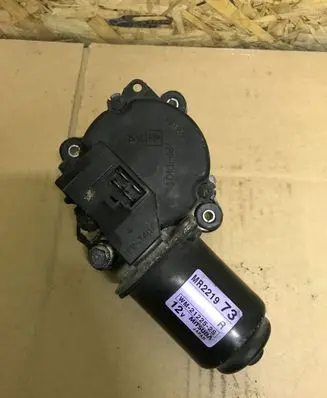 Mitsubishi Pajero Wiper motor WM212252S