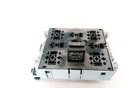 Volkswagen Touareg I Fuse box set 7L0937503A