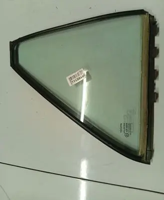 Toyota Avensis T250 Rear vent window glass As2