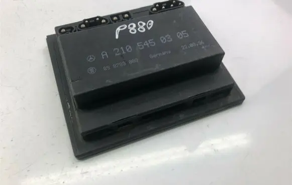 Mercedes-Benz E W210 Other control units/modules A2105450305 #P 880