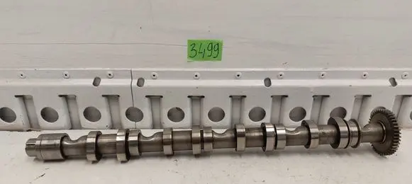 Volkswagen Golf VI Camshaft 03L102 140614
