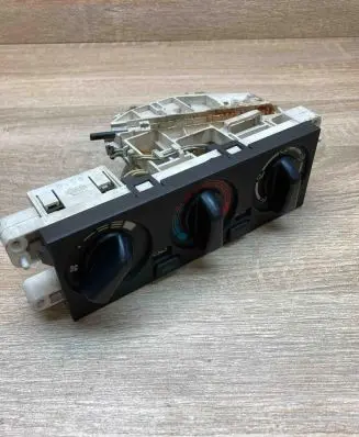 Nissan Almera Climate control unit NissanAlmeraClima