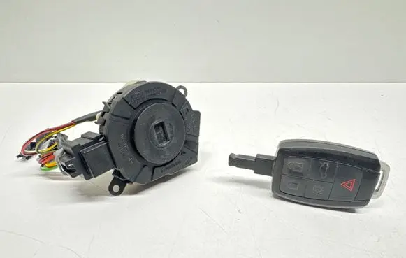Volvo V50 Ignition lock 31300585 92LP0808 WFS125V0