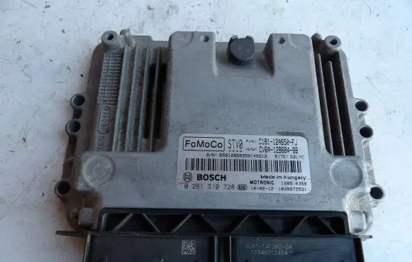 Ford Fiesta Engine control unit/module CV6A12B684BB C1B112A650FJ 0261S10728