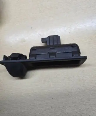 BMW X3 G01 Tailgate handle with camera 7405634