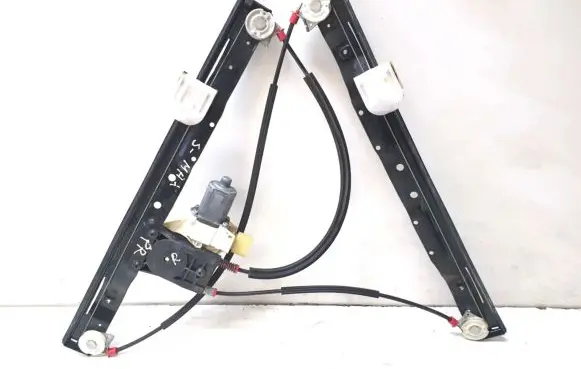 Ford S-MAX Front window lifting mechanism without motor