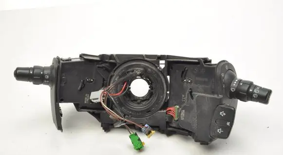 Renault Clio III A set of switches 8200245438