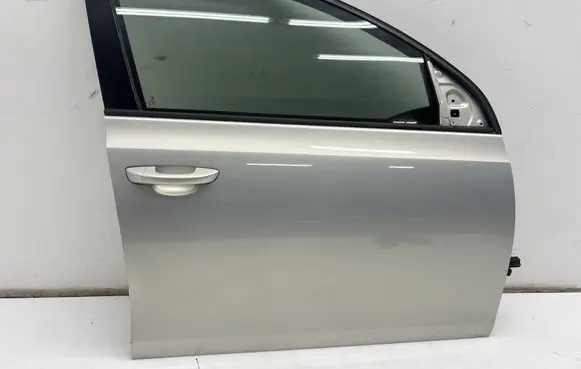 Volkswagen Golf Plus Front door MMAUTKO22330