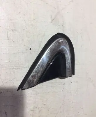 Lexus RX 450H Fender end trim 6011748030