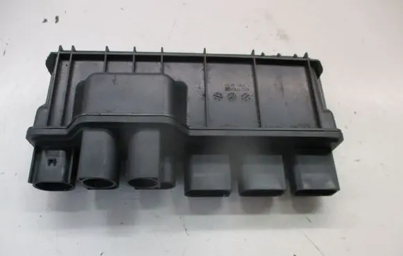 BMW 7 G11 G12 Other control units/modules 8490530 PD849053001 B57D30B