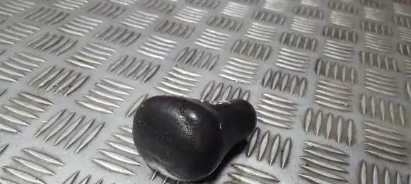 Hyundai Matrix Gear lever shifter trim leather/knob