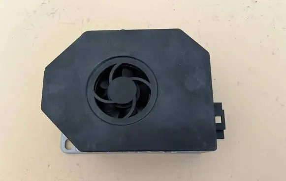Mercedes-Benz C W204 Sound amplifier A2188701489