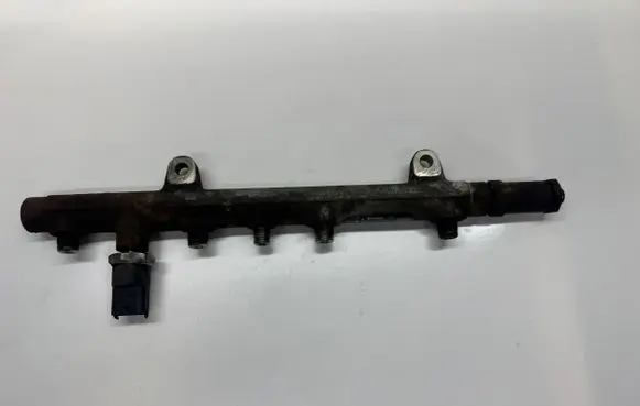 Renault Scenic II - Grand scenic II Fuel main line pipe 8200347176 021162 45214024