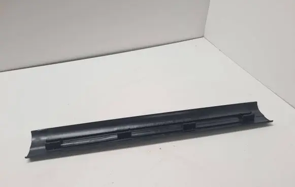 BMW 1 E81 E87 Front sill trim cover 7066975