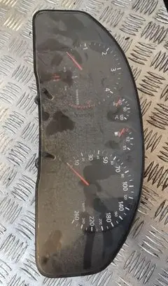 Audi A4 S4 B5 8D Speedometer (instrument cluster) 8d0919860e