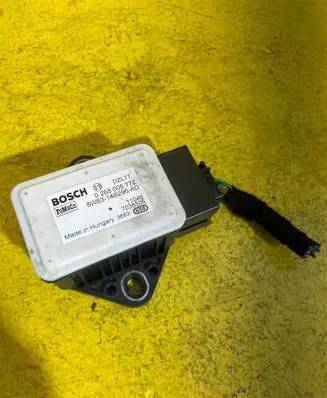 Jaguar XF X250 ESP acceleration yaw rate sensor 0265005772
