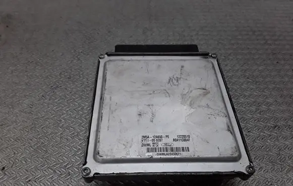 Ford Focus Engine control unit/module 2M5A12A650PE 12220510