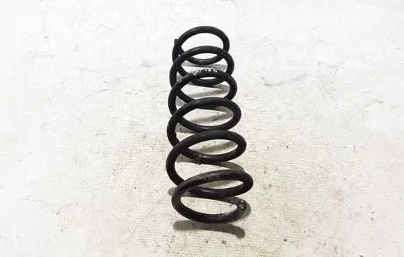 BMW 5 G30 G31 Front coil spring 6882393