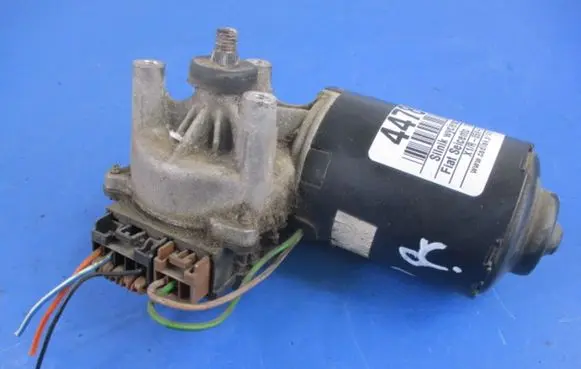Fiat Seicento/600 Front wiper linkage and motor 405000010