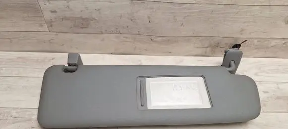 Volkswagen Touareg I Sun visor