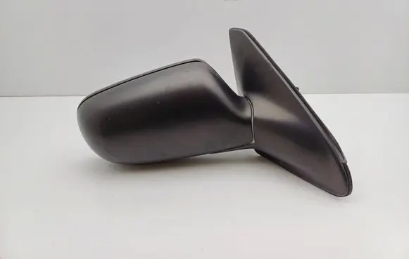 Mazda 323 Manual wing mirror 